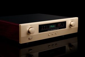 Accuphase C-57